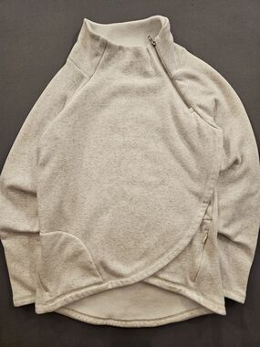 Athleta Cozy Karma Asym Pullover - Light Oatmeal Heather